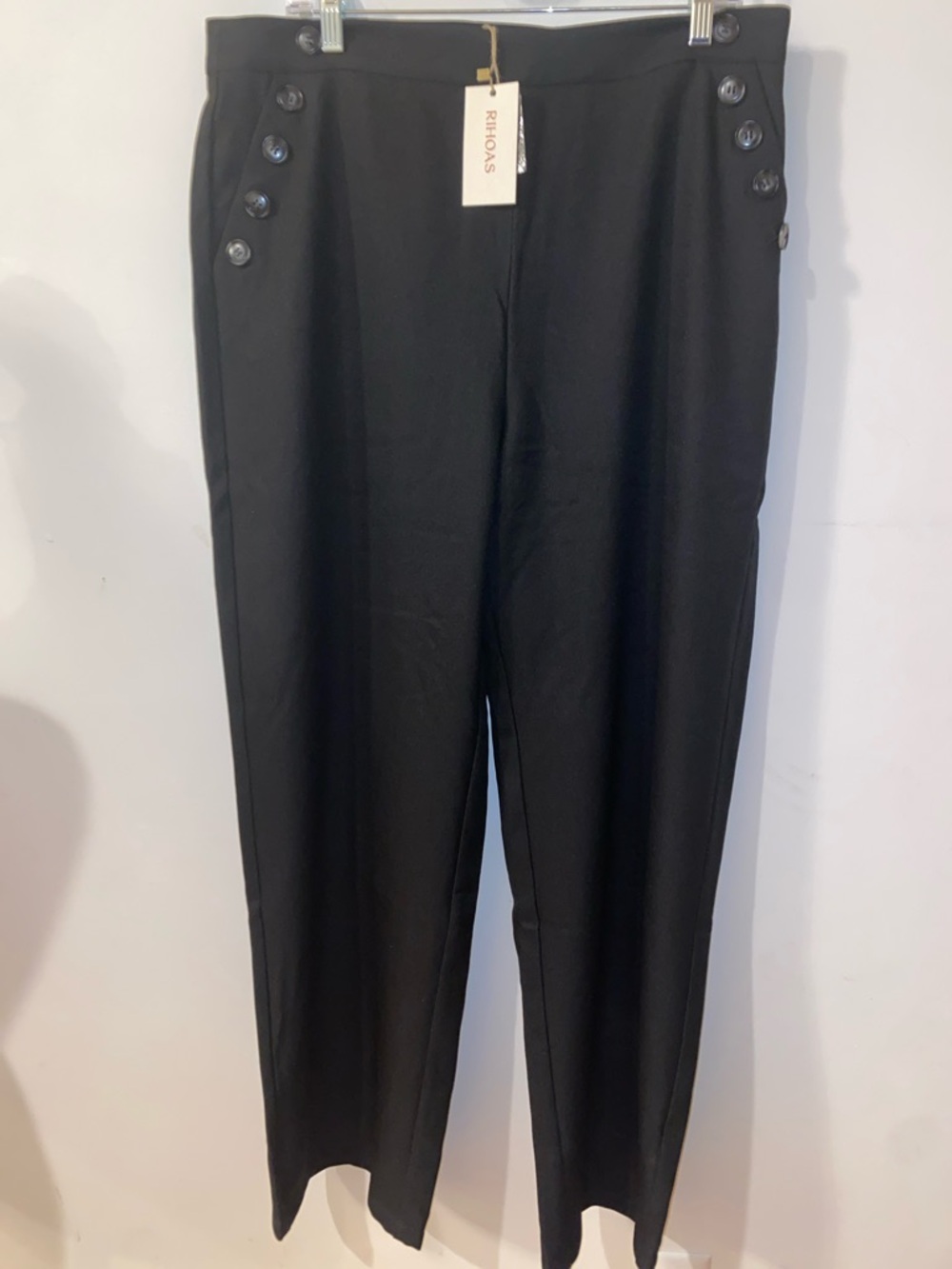 NWT!! RIHOAS Black Wide-Leg Pants with Button Detail Size XL